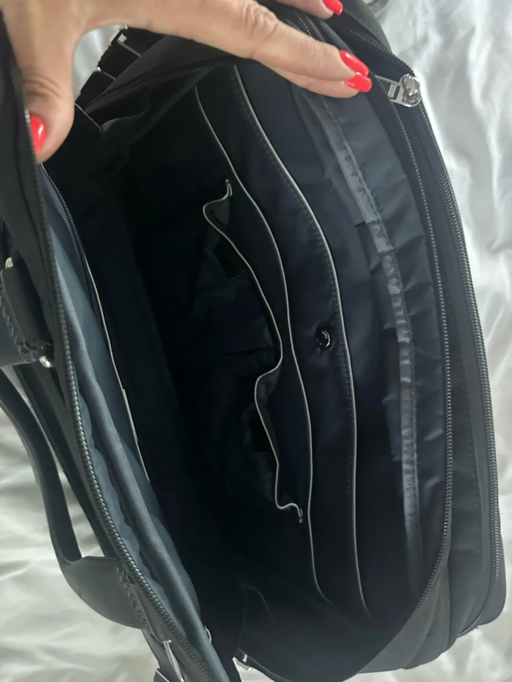 TUMI Arrive' T-Pass Kennedy Deluxe Brief.